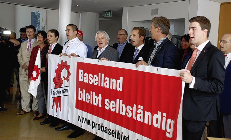Statt Fusion die Kooperation - Das Bild wird blockiert. – Möglicherweise durch einen aktiven Adblocker.