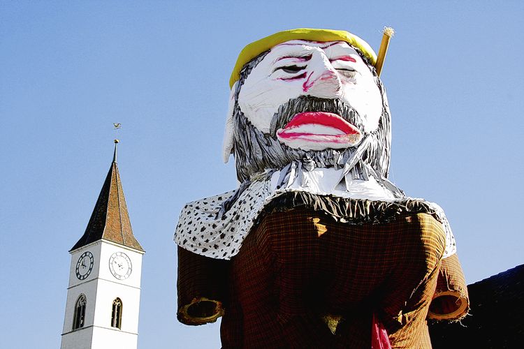 Gregor Schwald ist das Sissecher Chluri 2015 - Das Bild wird blockiert. – Möglicherweise durch einen aktiven Adblocker.