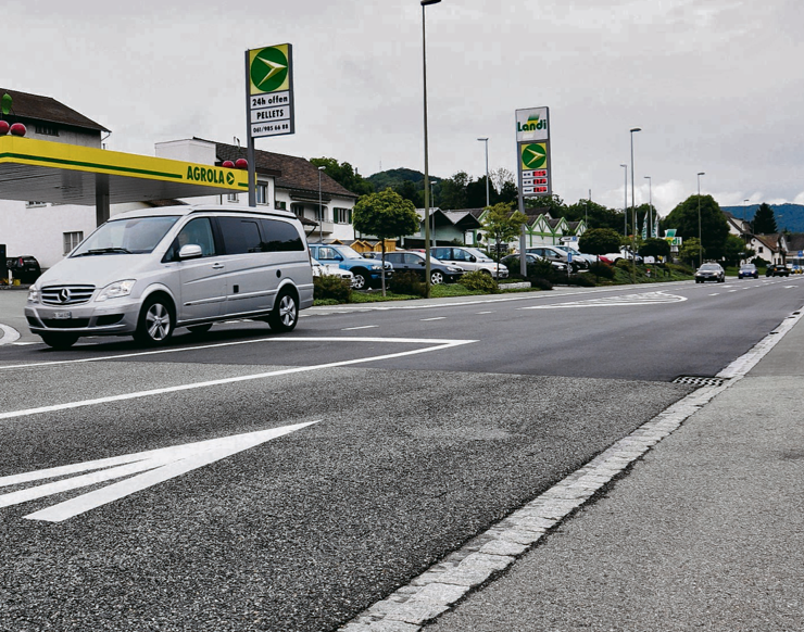 Flüsterbelag in Gelterkinden wird nach sechs Jahren ersetzt  - Das Bild wird blockiert. – Möglicherweise durch einen aktiven Adblocker.