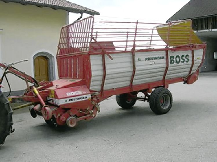 Ladewagen von Feld gestohlen - Das Bild wird blockiert. – Möglicherweise durch einen aktiven Adblocker.
