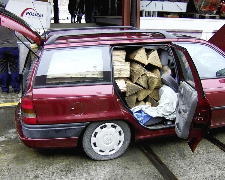 Zu viel Holz in der Hütte - Das Bild wird blockiert. – Möglicherweise durch einen aktiven Adblocker.