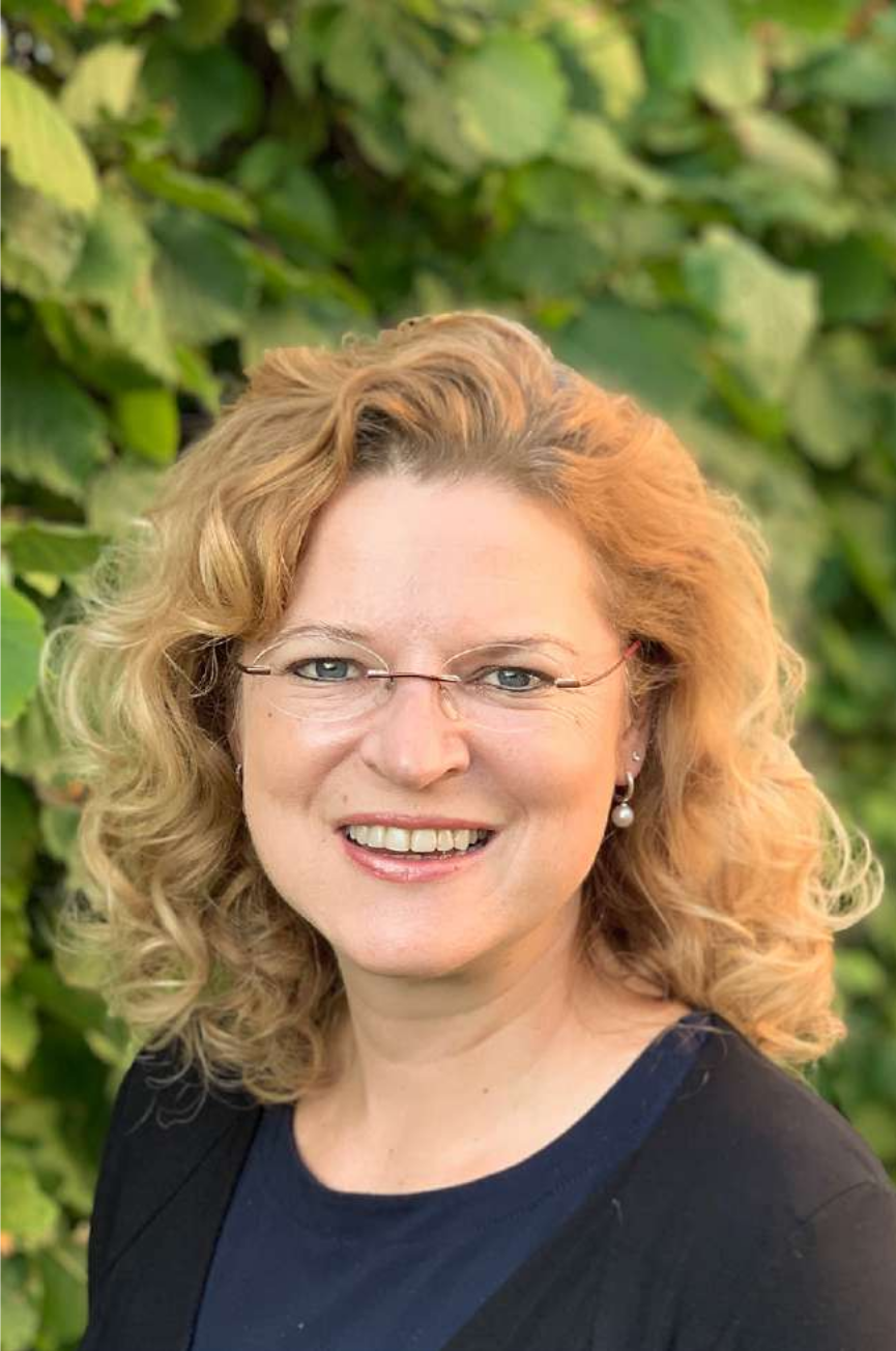 AUSGEFRAGT | CAROLINE ZÜRCHER, GEMEINDEPRÄSIDENTIN WITTINSBURG UND JURISTIN