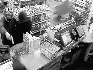 Raubüberfall auf Tankstelle in Allschwil - Das Bild wird blockiert. – Möglicherweise durch einen aktiven Adblocker.