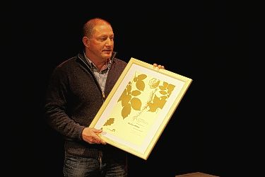 Markus Plattner erhält Baselbieter Pro Natura-Preis 2012 - Das Bild wird blockiert. – Möglicherweise durch einen aktiven Adblocker.