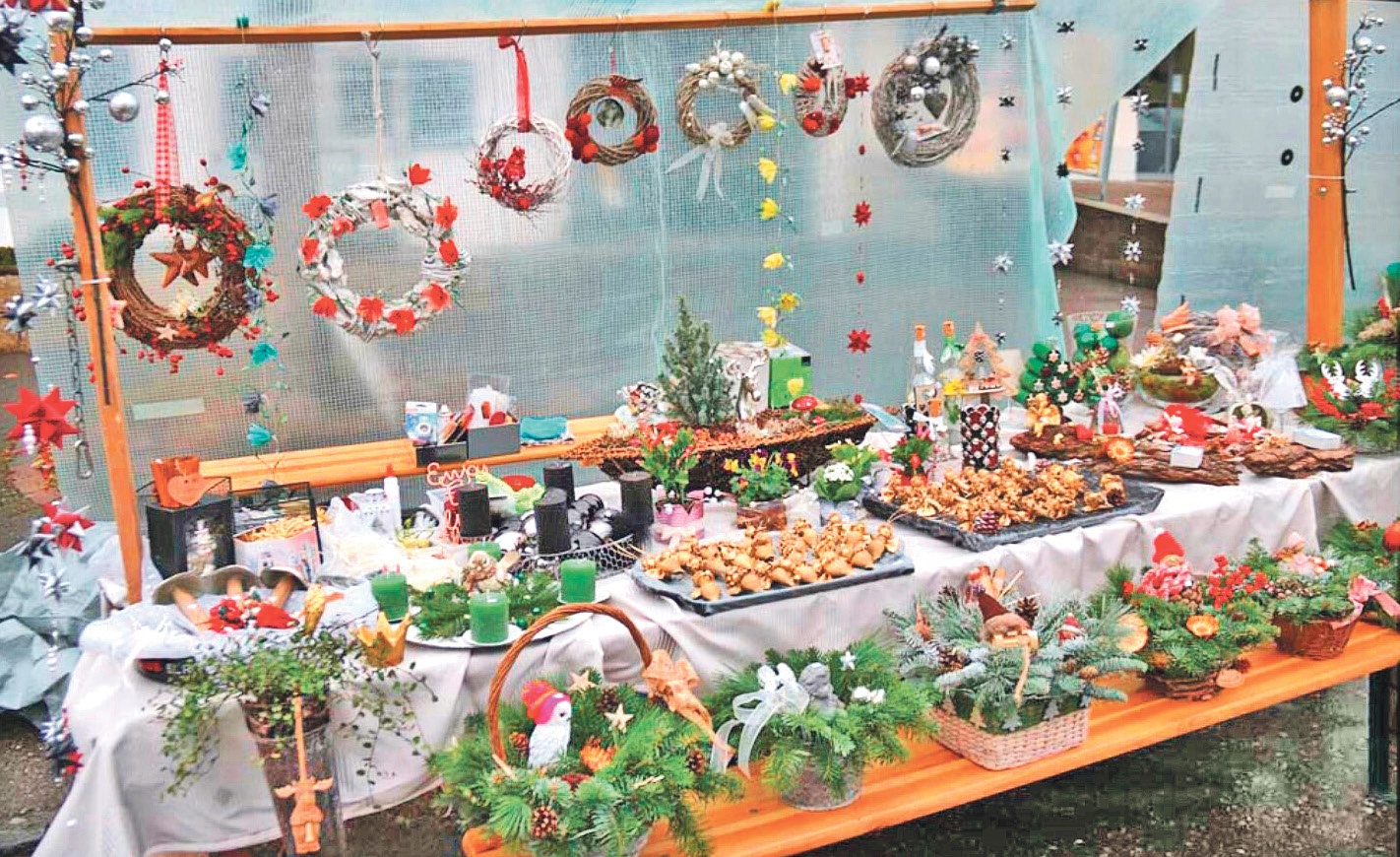 Itingen | Weihnachtsmarkt in der Dorfstrasse