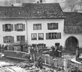 RÜCKSPIEGEL